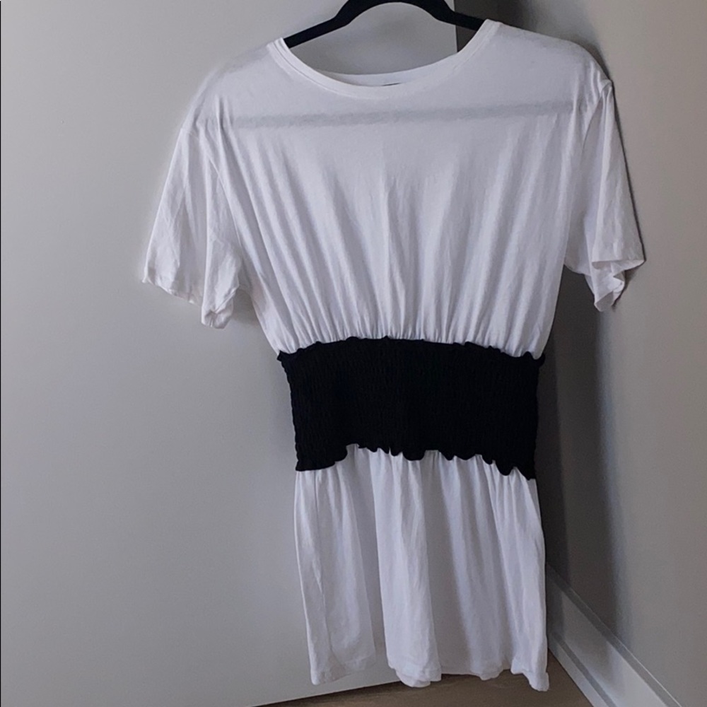 Zara t-shirt with rushed waist